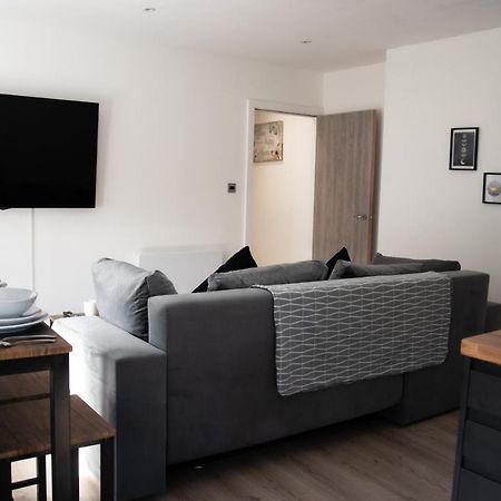 Bv Apt 2 Bedroom At Holmfirth Perfect Views Huddersfield Esterno foto