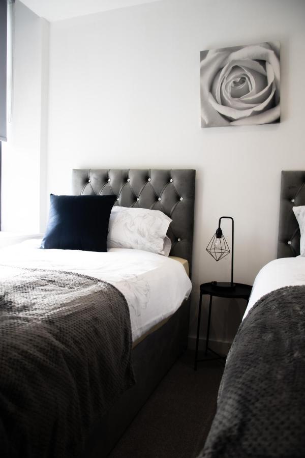 Bv Apt 2 Bedroom At Holmfirth Perfect Views Huddersfield Esterno foto