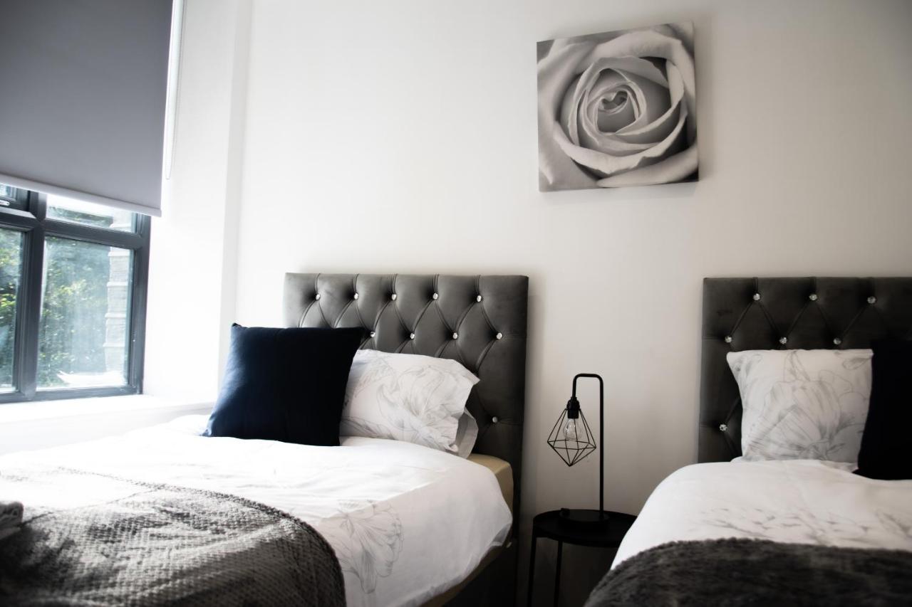 Bv Apt 2 Bedroom At Holmfirth Perfect Views Huddersfield Esterno foto